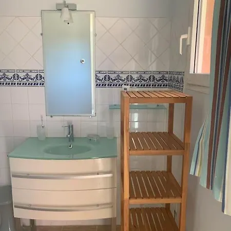 וילה Individuelle Avec Piscine Privee Et Grand Jardin Proche Santa Giulia *