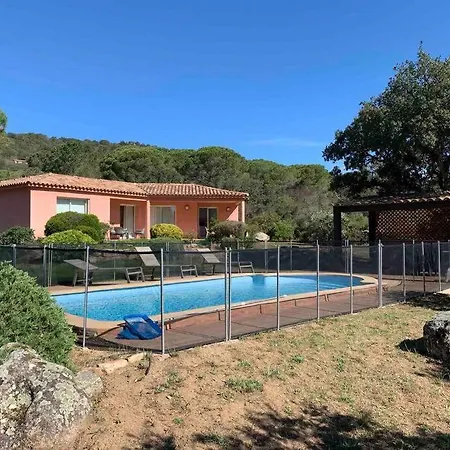 Individuelle Avec Piscine Privee Et Grand Jardin Proche Santa Giulia וילה