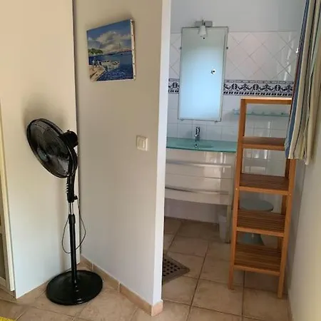 Individuelle Avec Piscine Privee Et Grand Jardin Proche Santa Giulia Вилла Порто-Веккьо