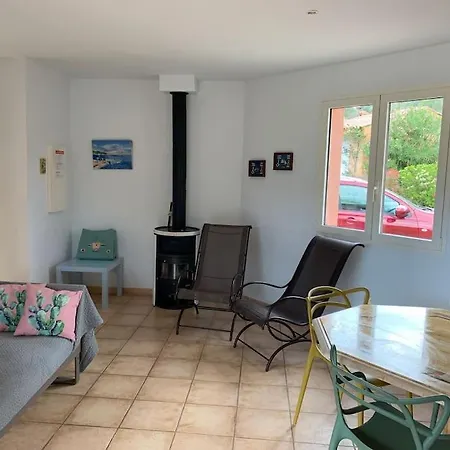 Individuelle Avec Piscine Privee Et Grand Jardin Proche Santa Giulia *